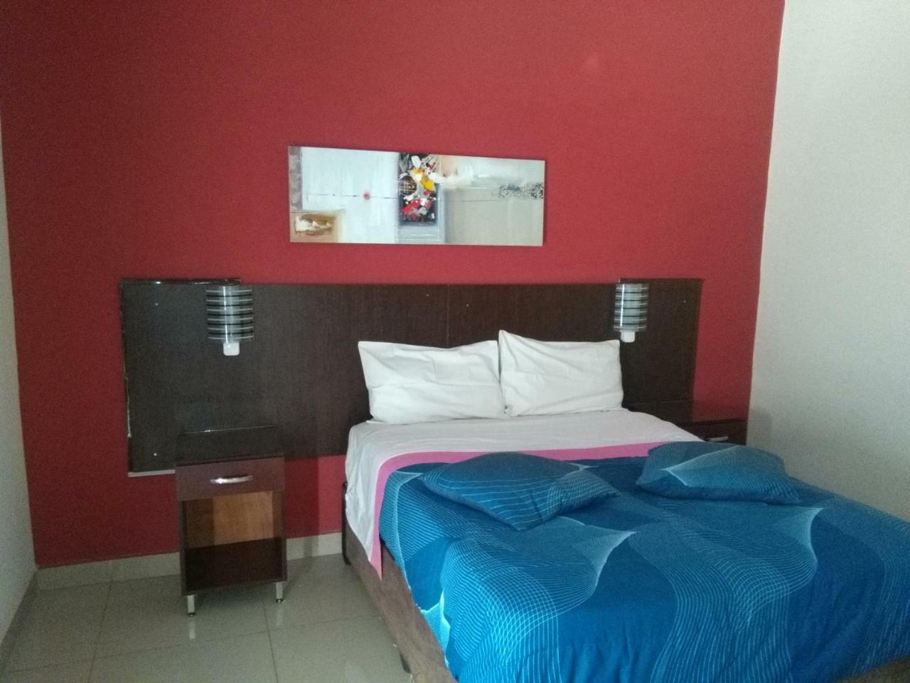 Hotel Le Victoria à Tete Extérieur photo